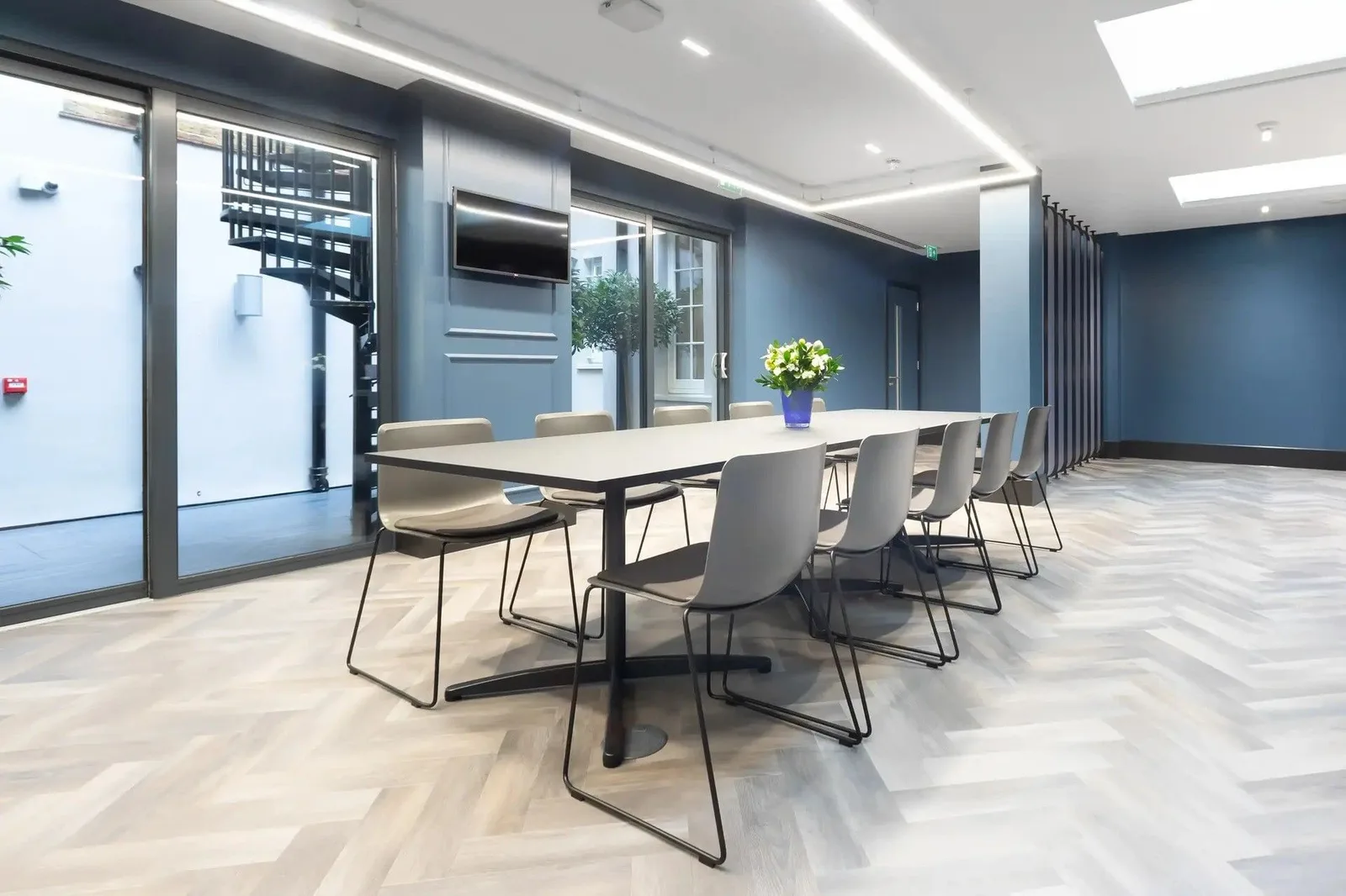 Elementa Workspace - 111 Park Street, Meeting room for 10 people, London