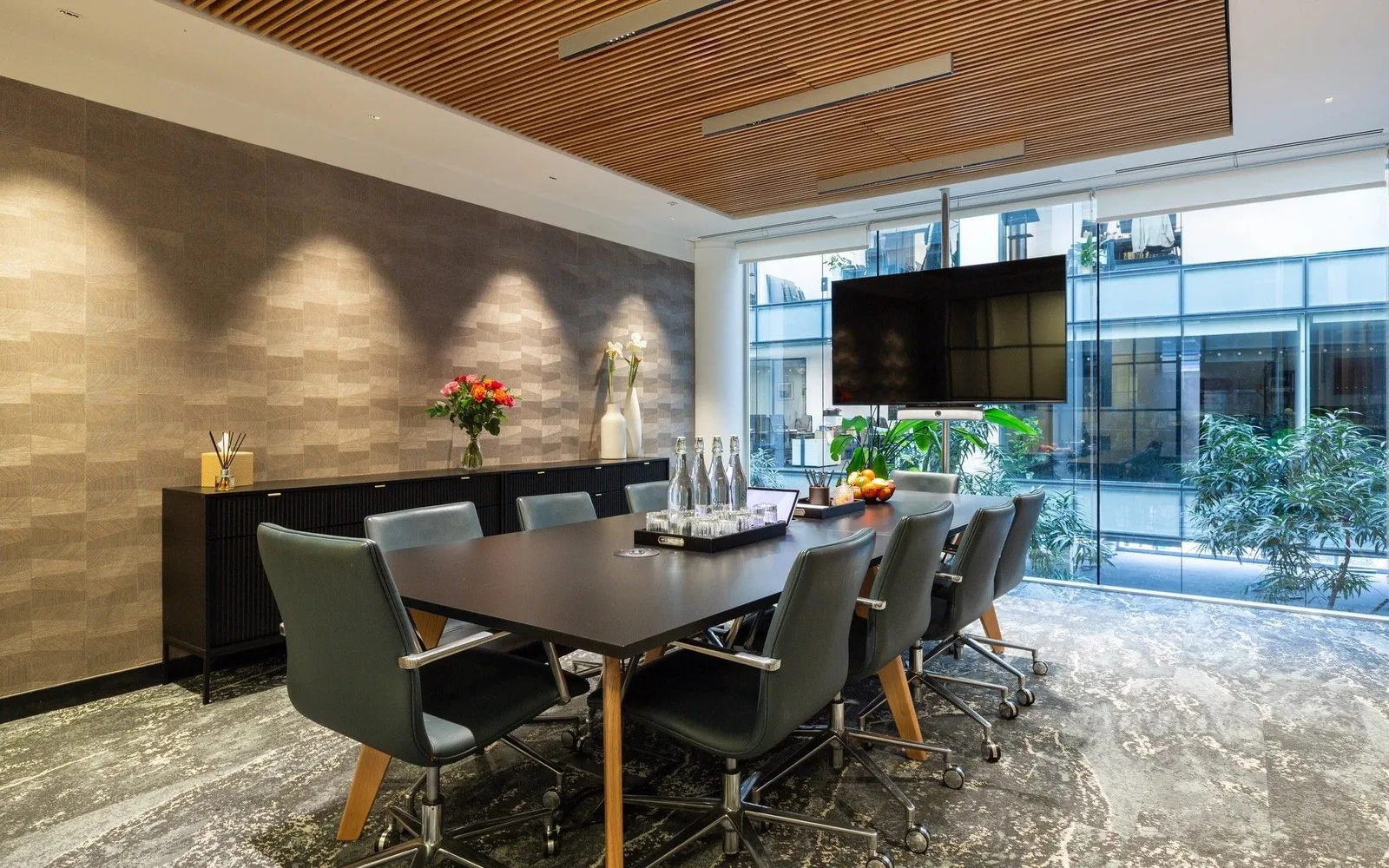 Elementa Workspace - 2 Portman Street, Meeting room for 8 people, London