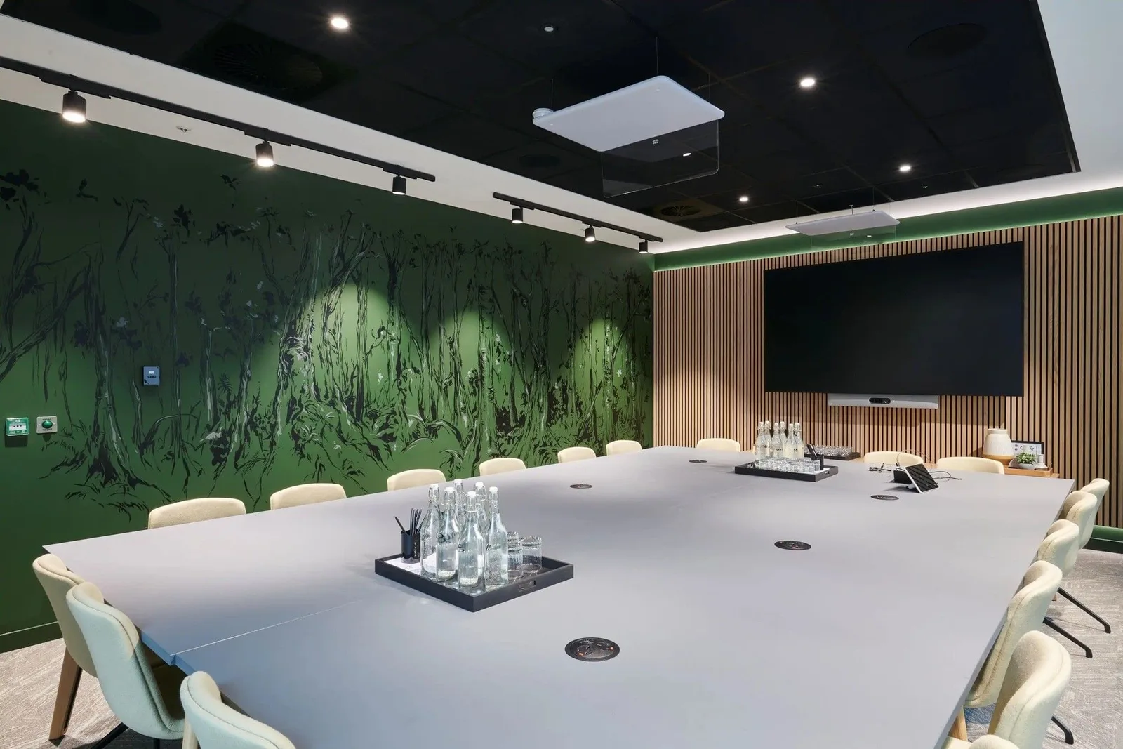 Elementa Workspace - 3 Orchard Place, Meeting room for 18 people, Barking