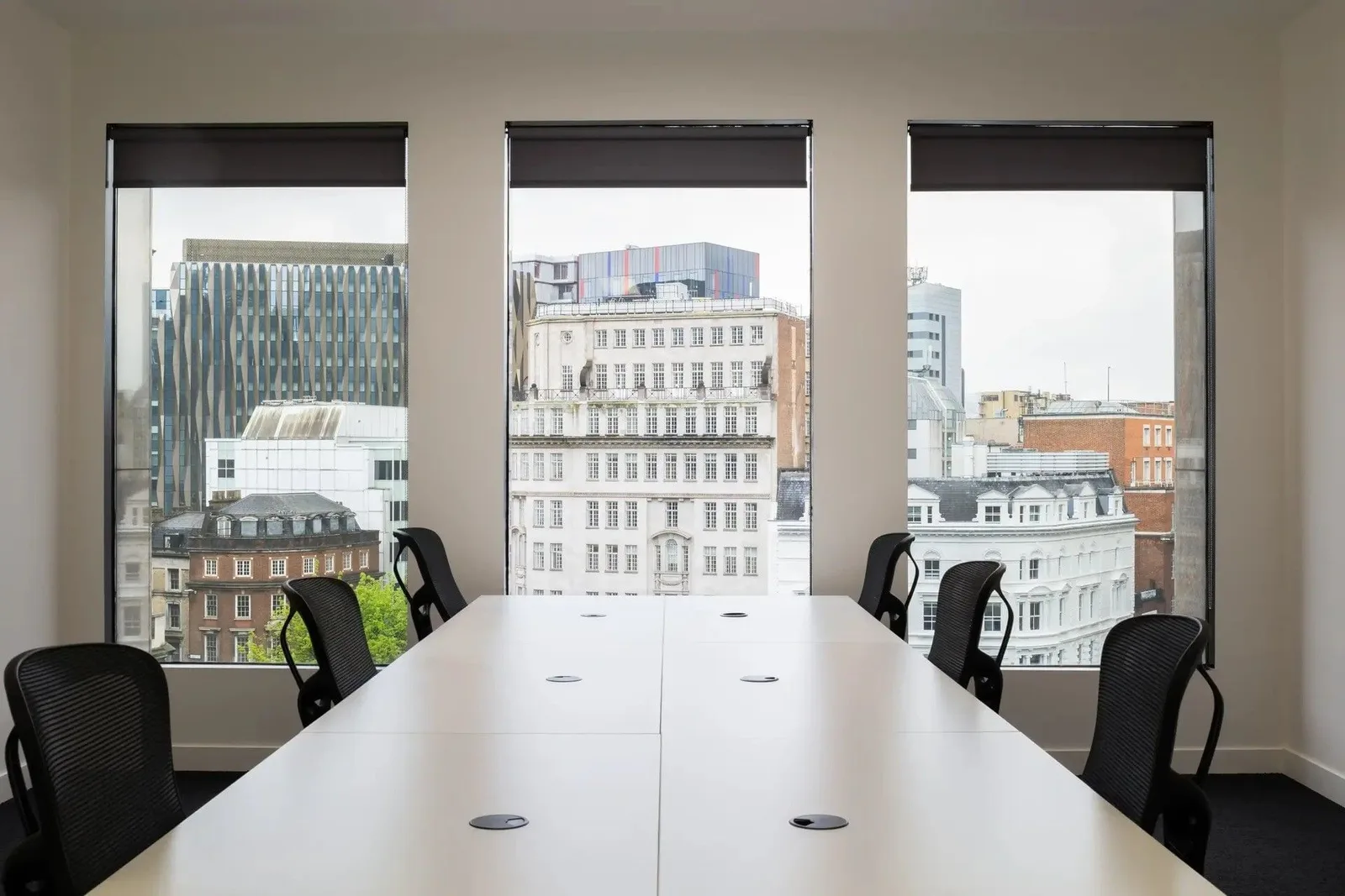Elementa Workspace - 30 Dukes Place, Meeting room for 6 people, London