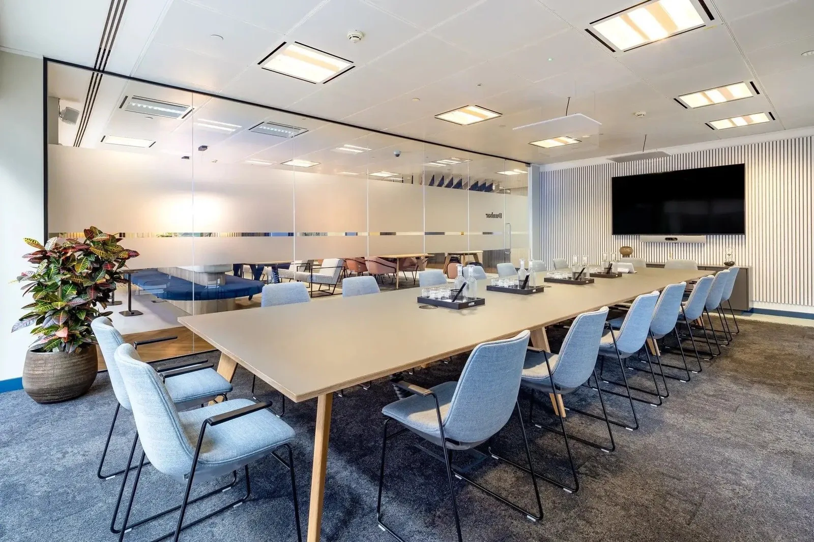 Elementa Workspace - 40 Gracechurch Street, Meeting room for 14 people, London