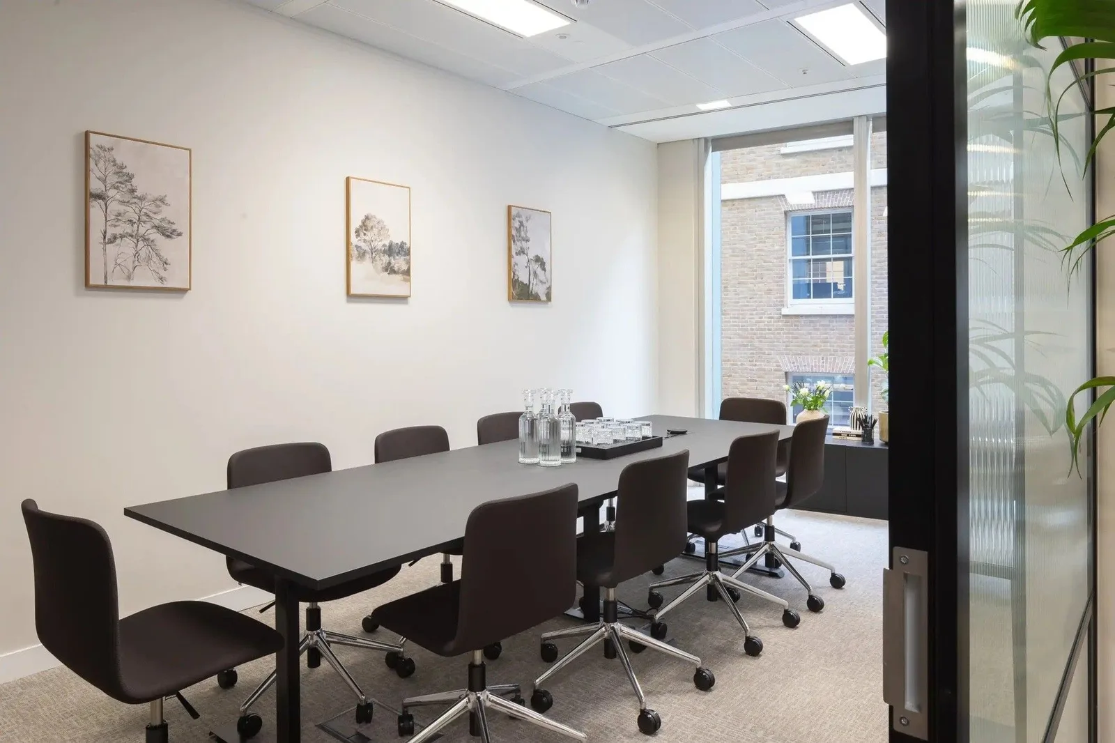 Elementa Workspace - 6 Bevis Marks, Meeting room for 10 people, London