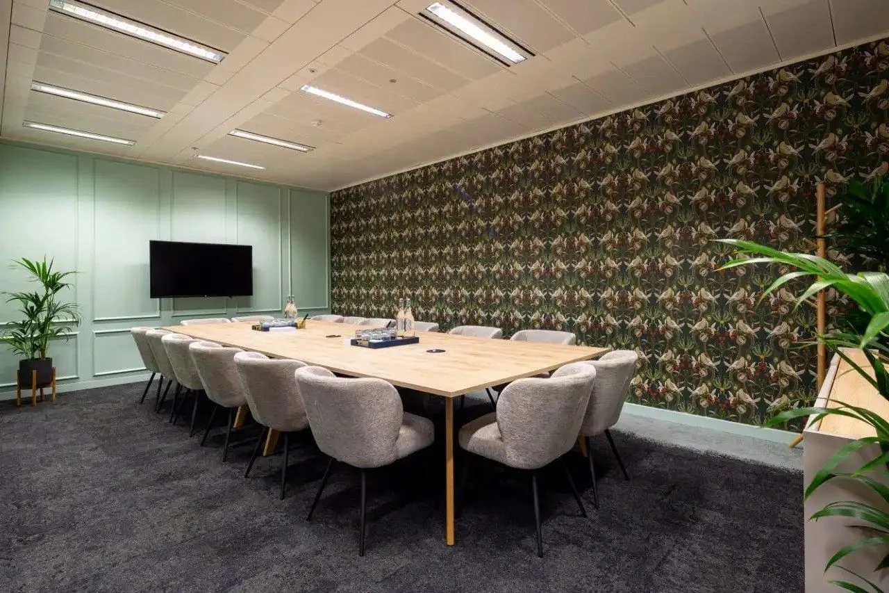 Elementa Workspace - 78 Cannon Street, Meeting room for 14 people, London