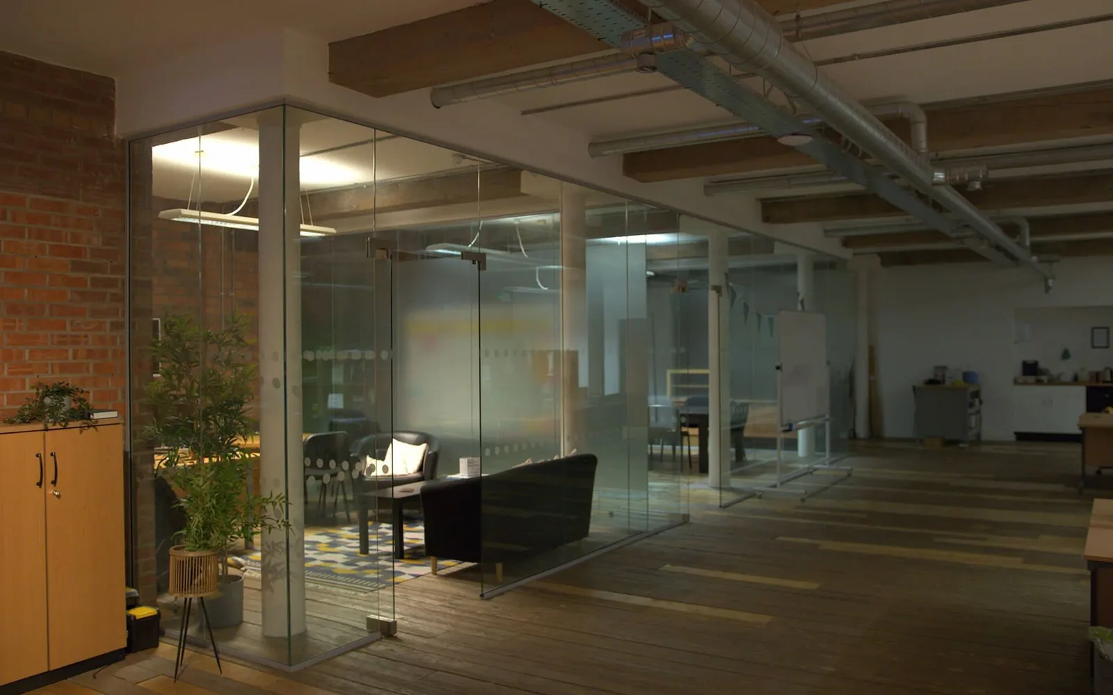 Elevator Studios, Lounge, Liverpool