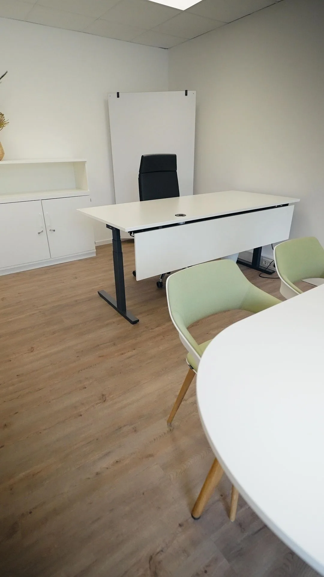EMMA Workspace, Privatbüro mit 1 Arbeitsplatz, Mogendorf