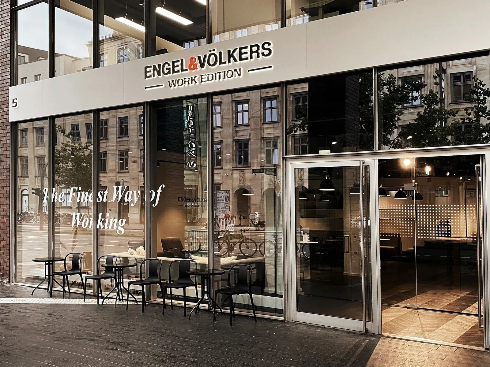 Engel & Völkers Work Edition, Gebäudefassade, Hamburg
