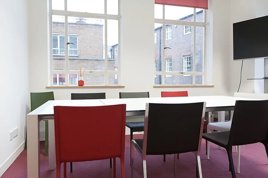 eOffice Holborn, Meeting room for 8 people, London