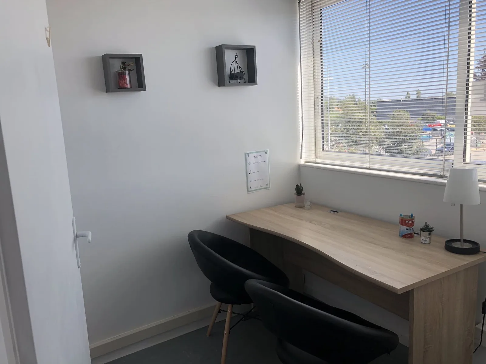 L'esca-LAB, Privatbüro mit 2 Arbeitsplätzen, La Garde
