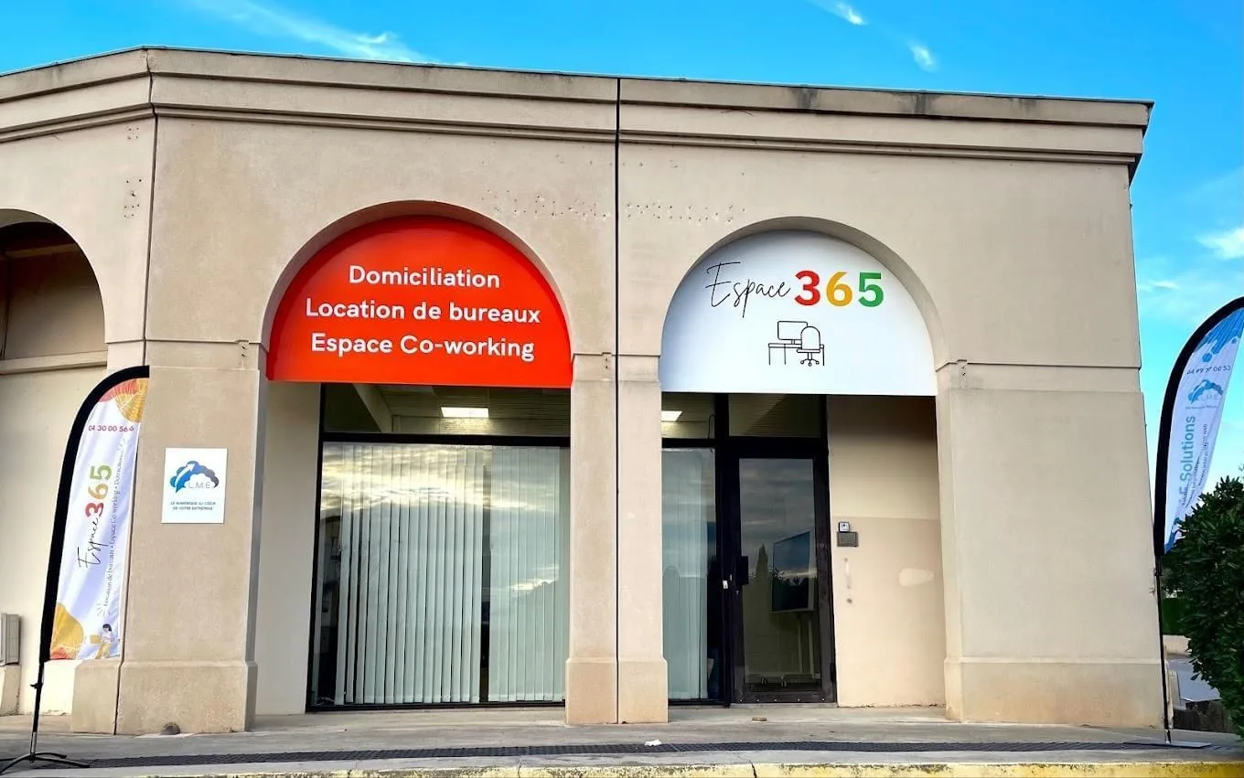Espace 365, Gebäudefassade, Castries