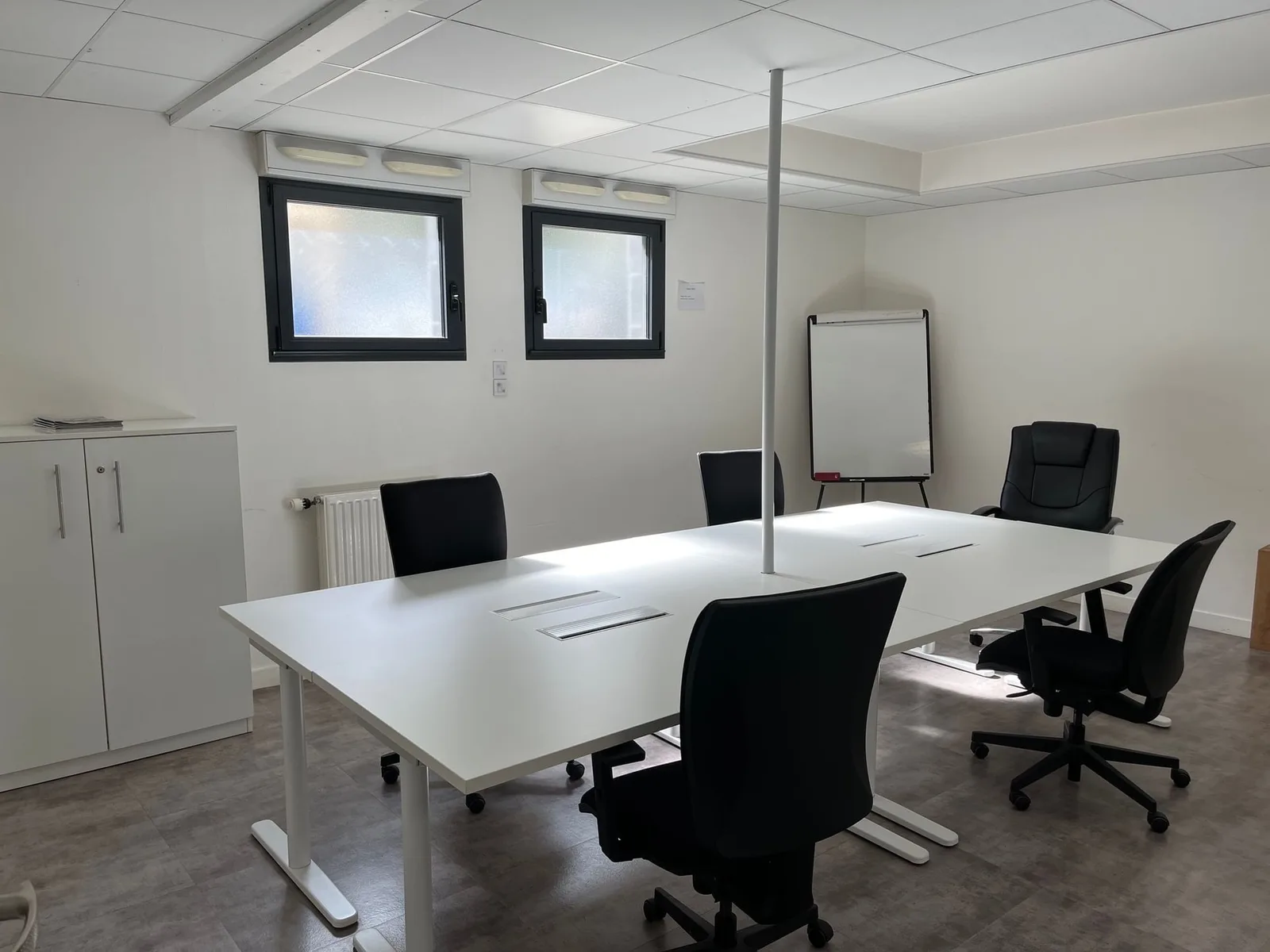 Espace OASIS, Besprechungsraum für 5 Personen, Angers