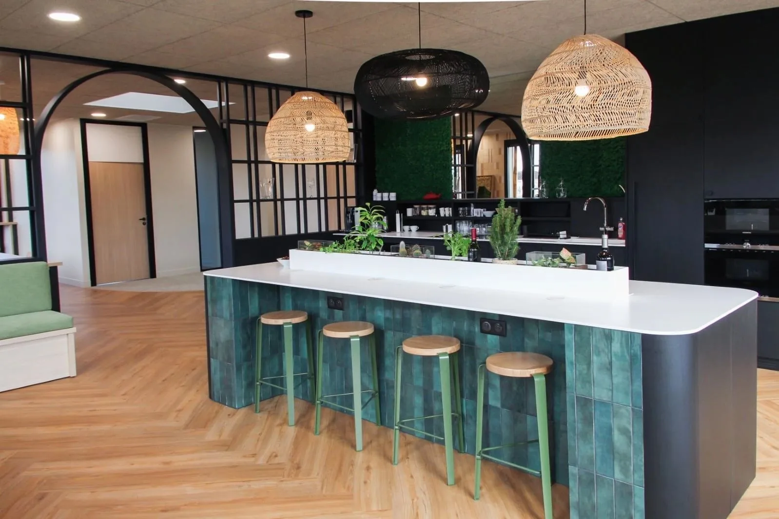 Espace Triangle, Kitchen, Bayeux