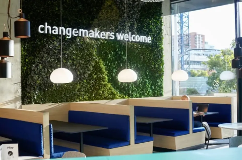 The Social Hub Coworking, Espacio abierto Nomade, Barcelona