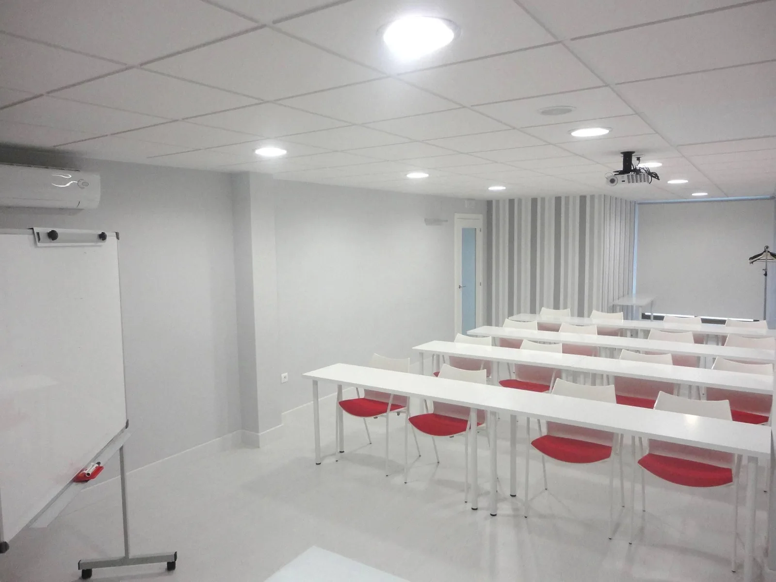 Espacio Atica, Training room for 16 people, Cáceres