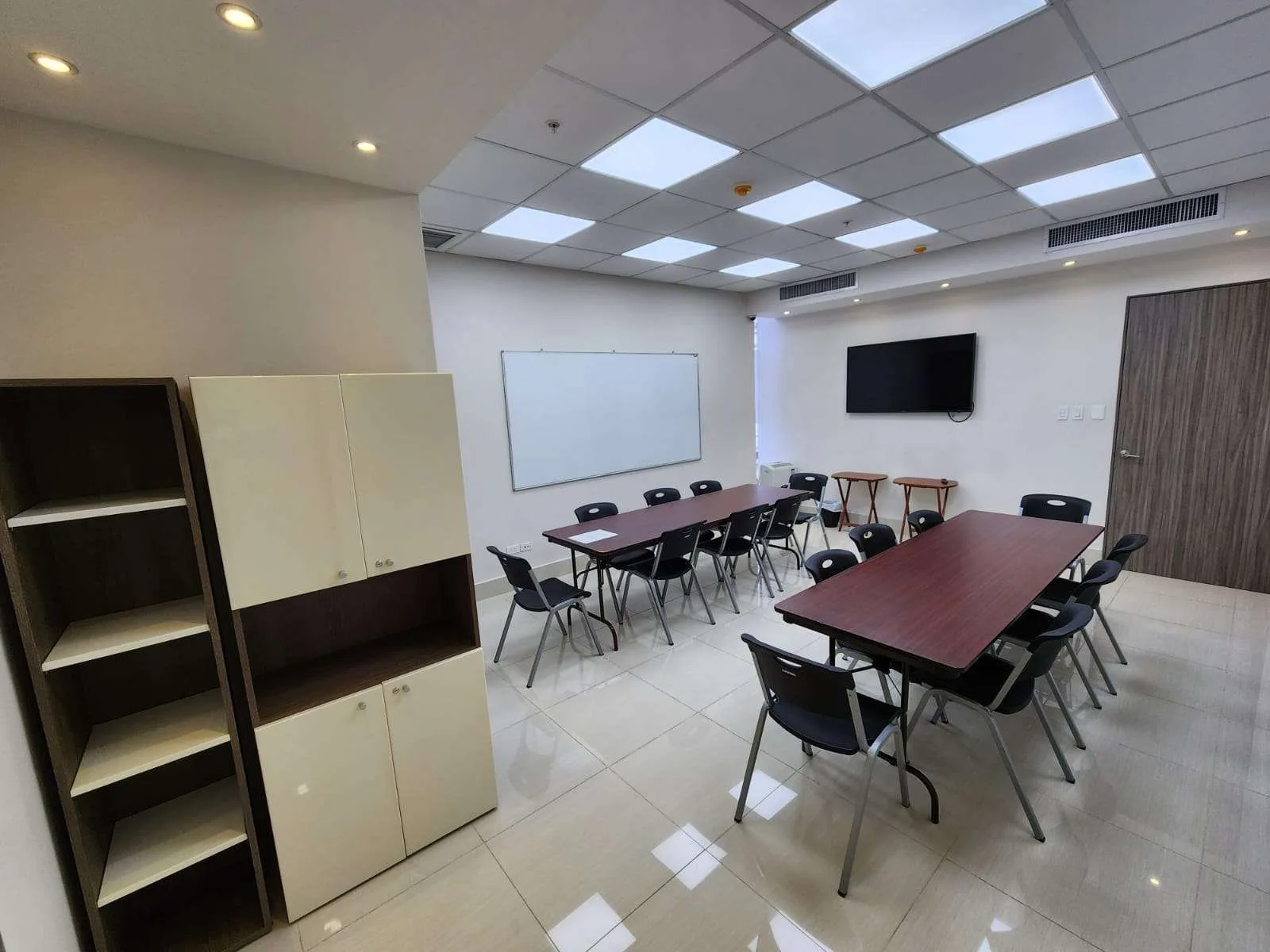 Espacios EPI, Sala de formación para 14 personas, Panama City