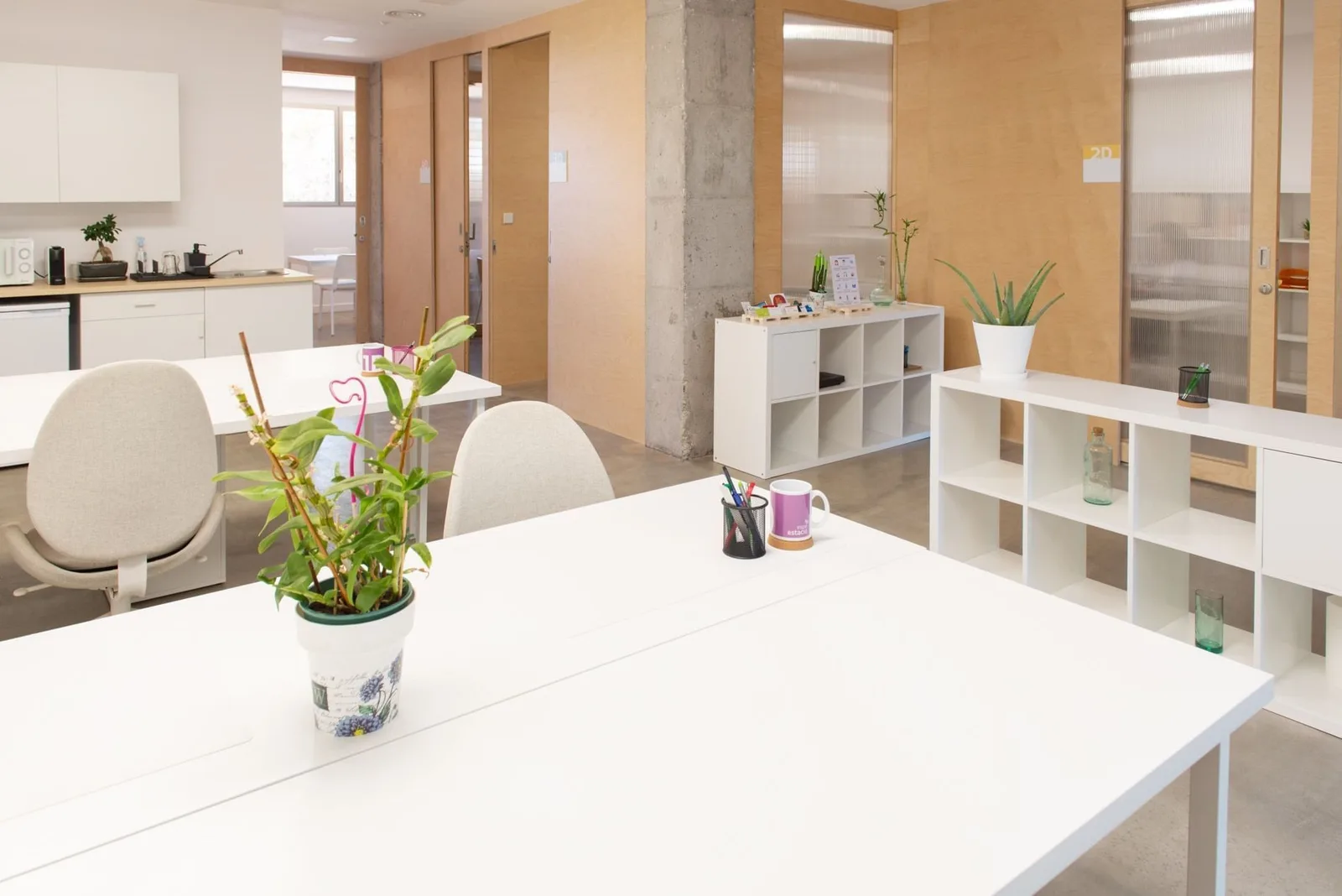 Espai Estació, Open-plan office, L'Eliana