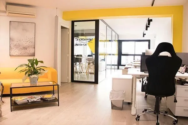 Espai Factoria Flat, Open-plan office, Reus