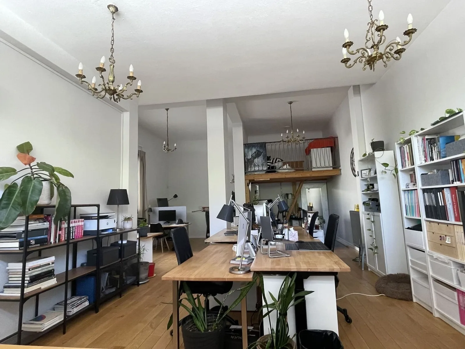 L’étrange fabrique, Open-plan office, Annecy