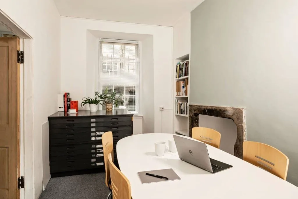 Evergreen Coworking Studio, Meeting room for 4 people, Edinburgh