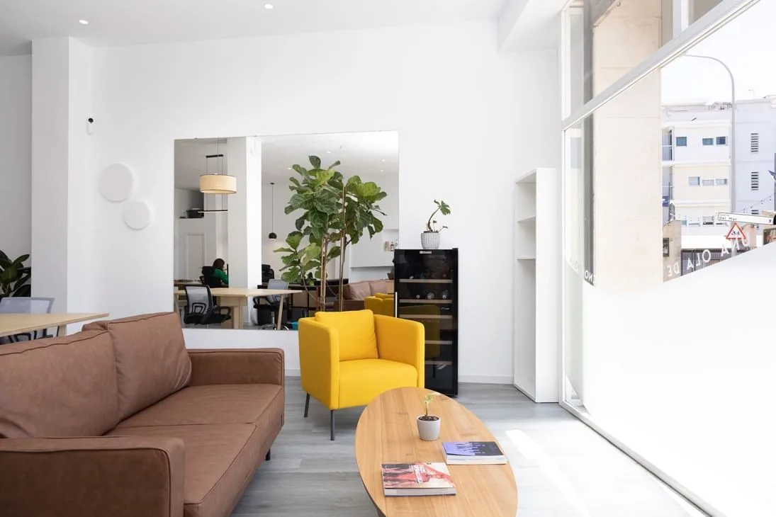 Ewave, Lounge, Palma
