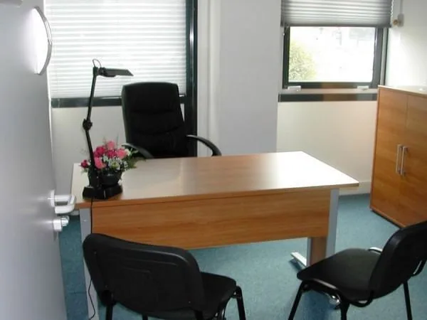 Excalibor, Privatbüro mit 1 Arbeitsplatz, Nantes