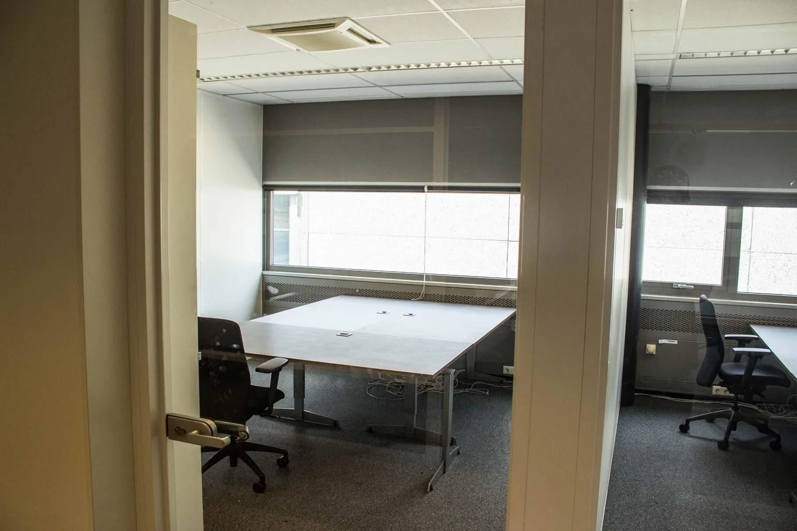 EXPODIUM, Private office, 4 desks, Made