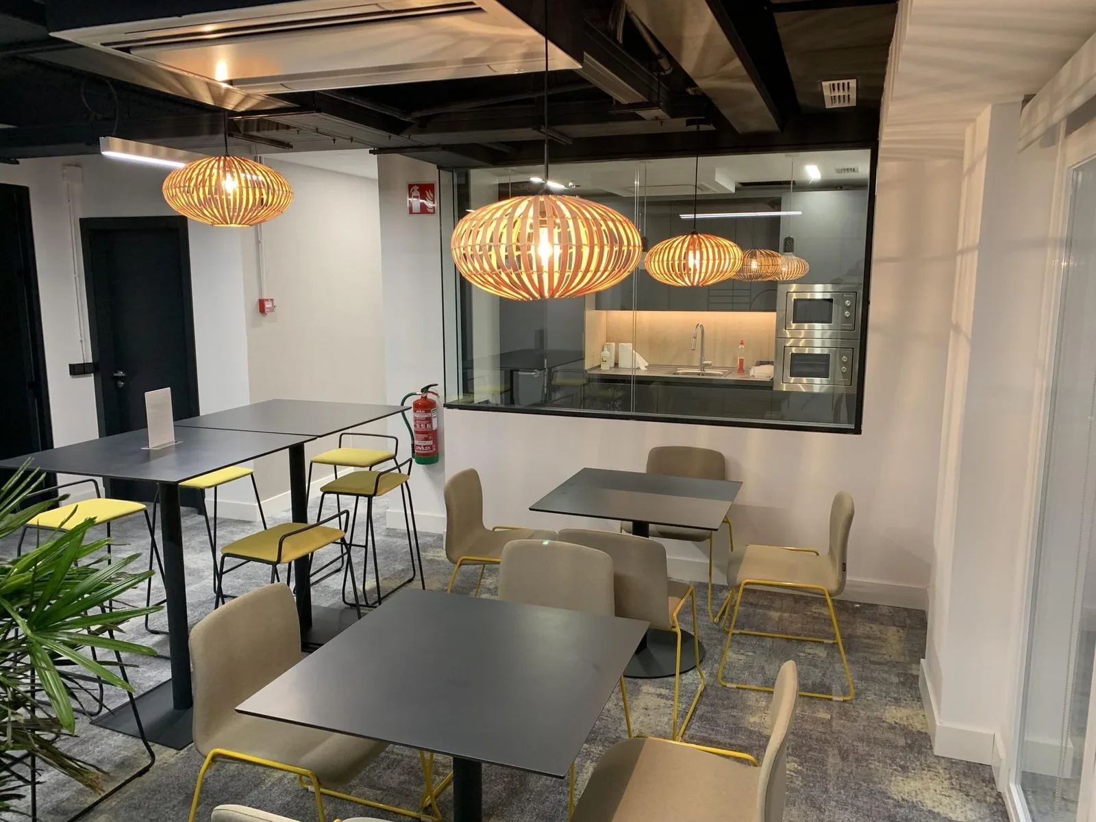 La Fábrica Azca, Cafeteria, Madrid