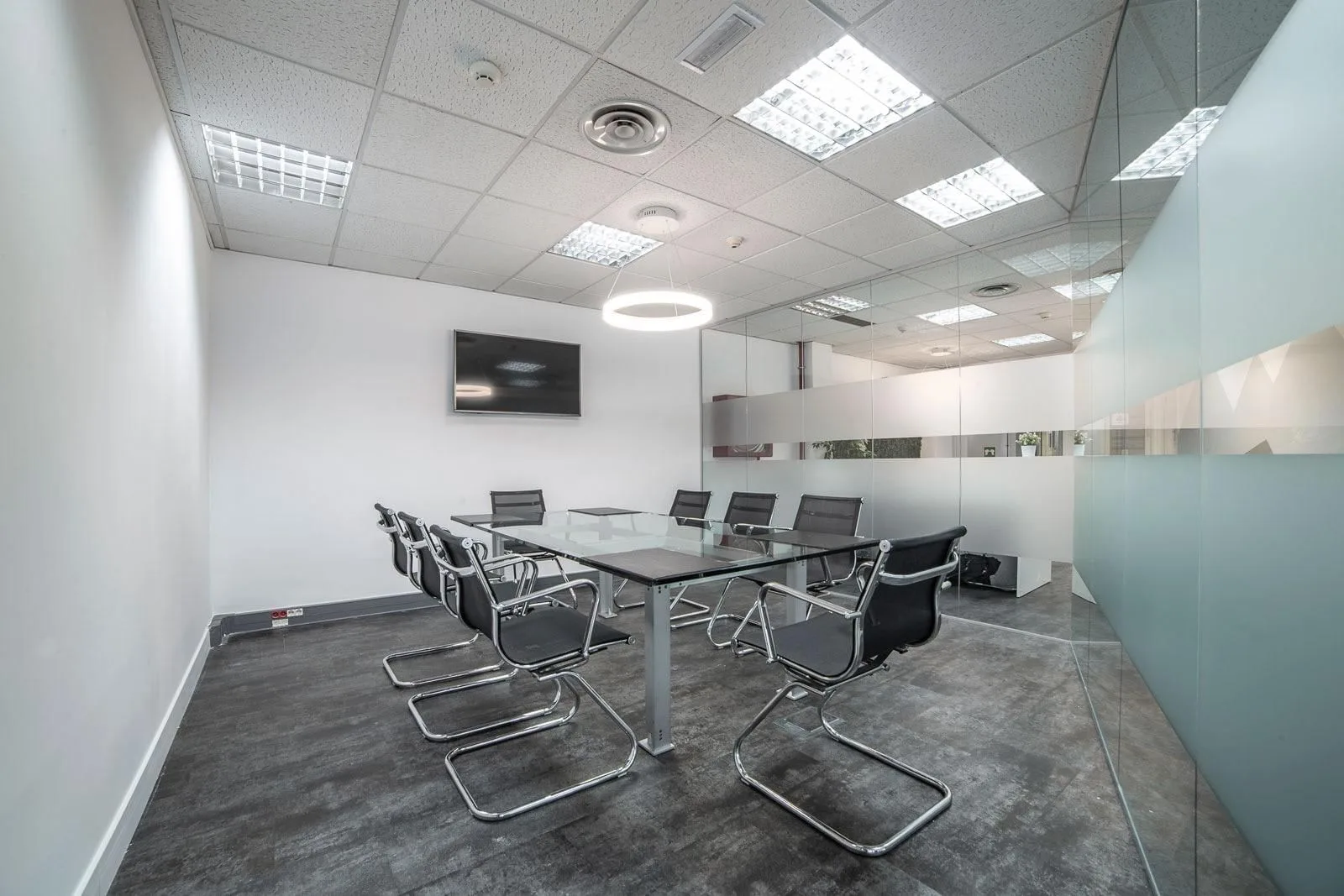 La Fábrica Cuatro Caminos, Meeting room for 8 people, Madrid