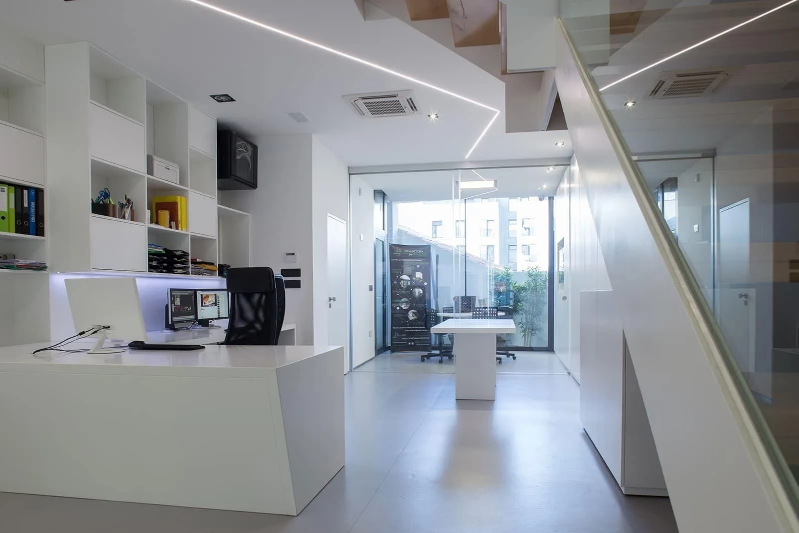 La Factoria De Proyectos, Reception, Bueu