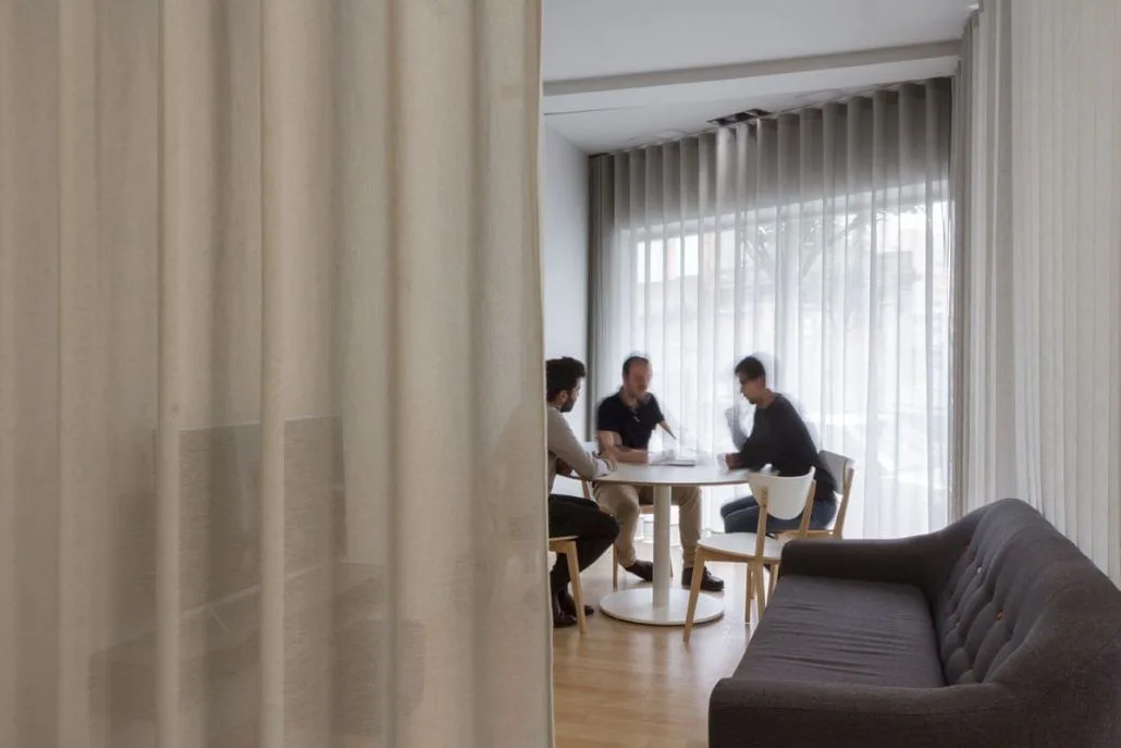 Facts Coworking, Sala de reuniones para 4 personas, Oporto