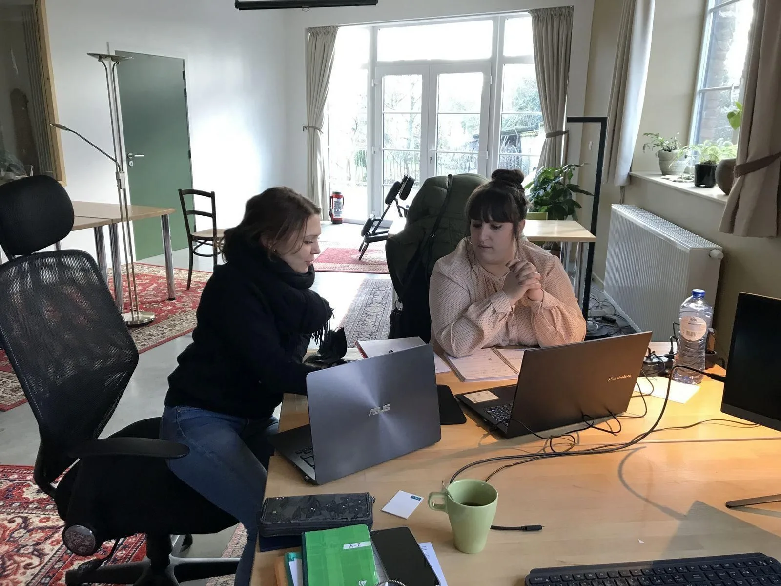 Fellowship Coworking, Private office, 4 desks, Namur