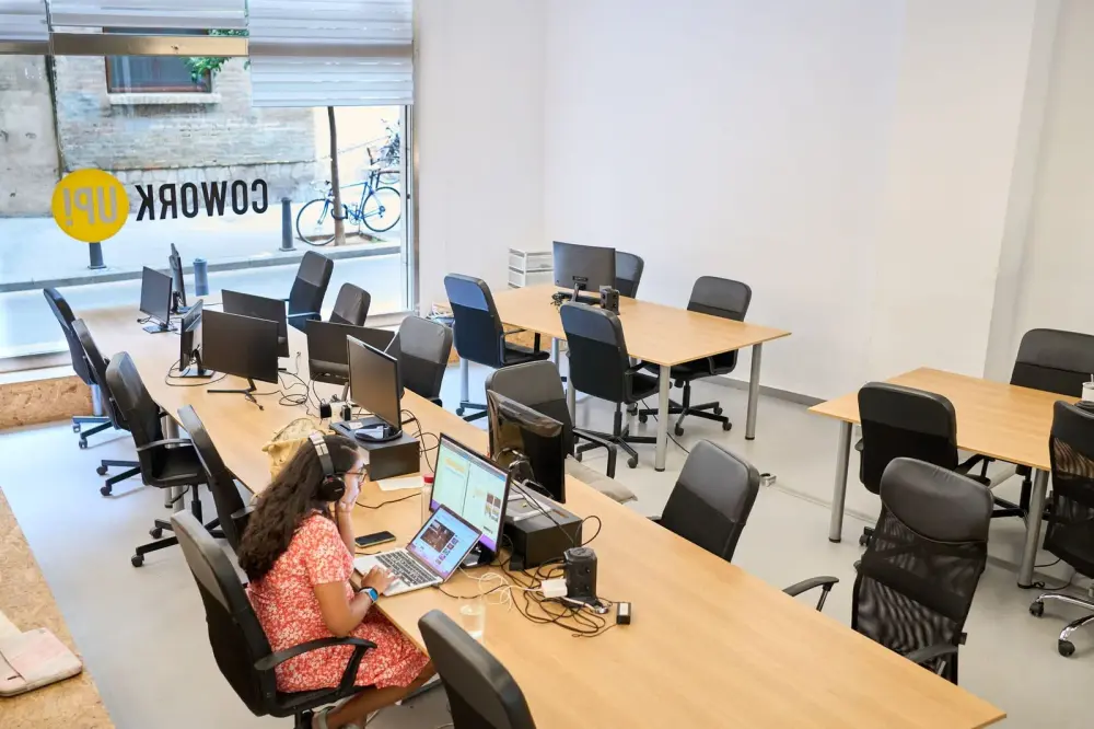CoWork Up Ruzafa, Fix Desk (full time), Valence