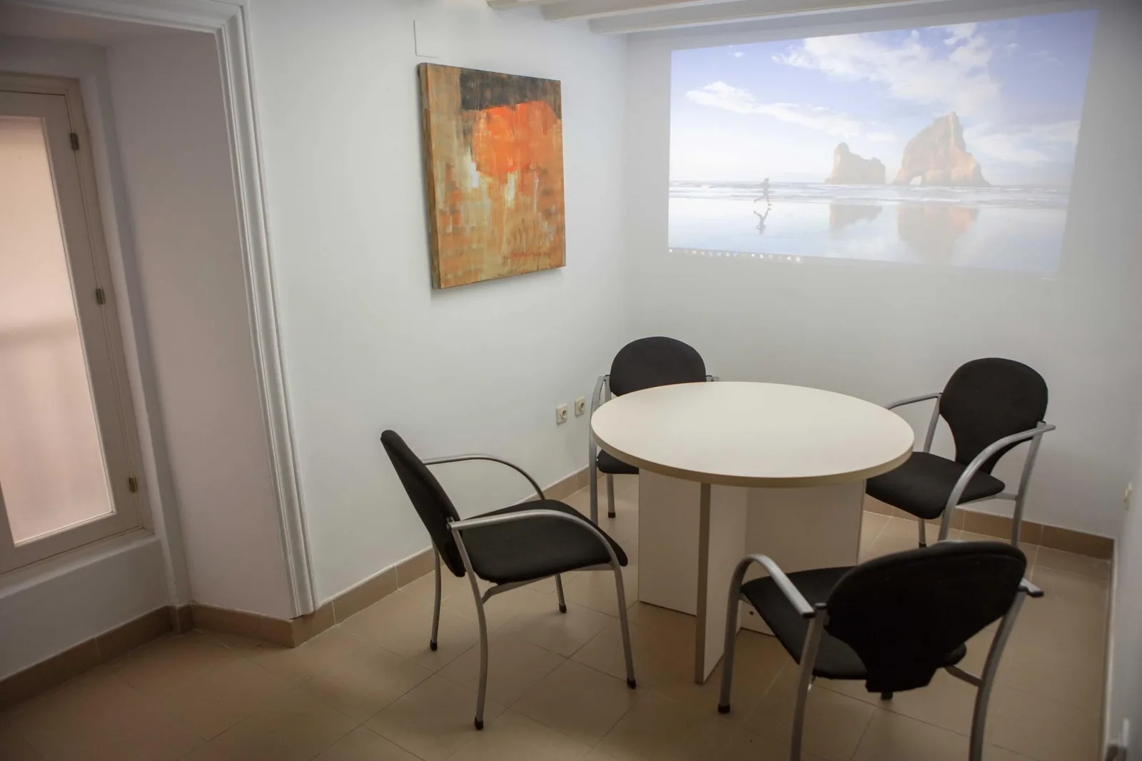 Flamen Coworking, Meeting room for 4 people, Cadix