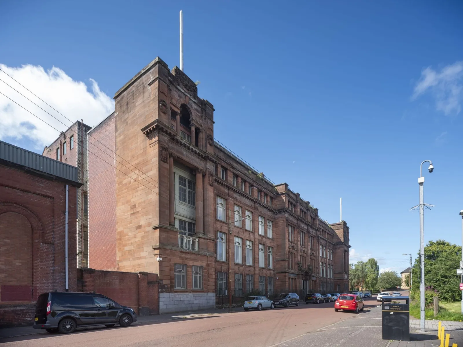 Flemington House Glasgow, Building facade, Glasgow