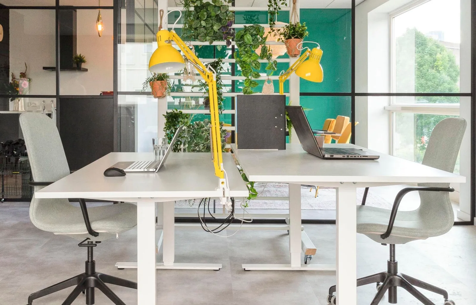 Flexy Workspace, Private office, 4 desks, Almere