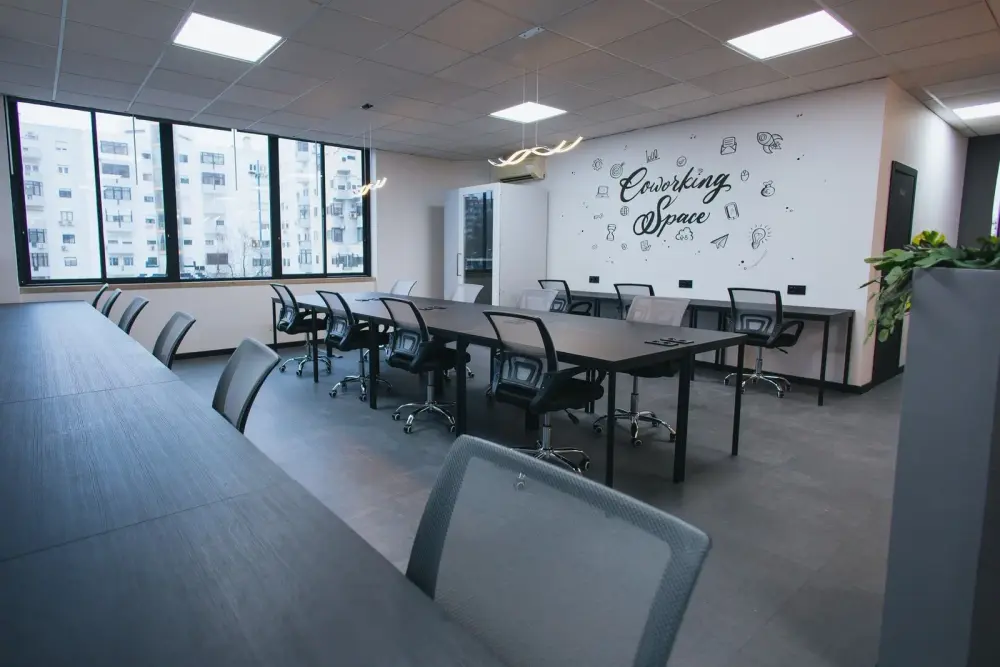 Fluir Office, Open Space Nómada, Almada