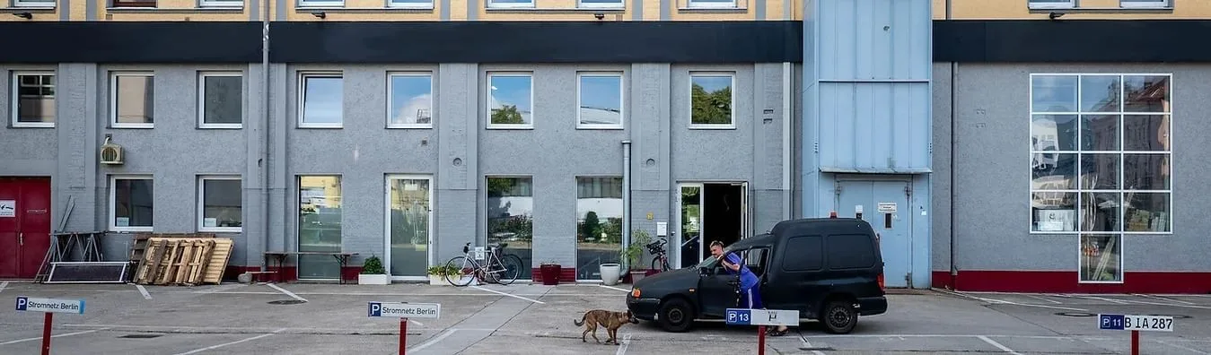 Fluktus Werkstätten, Gebäudefassade, Berlin