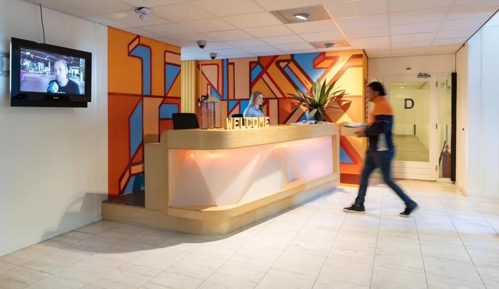 FLX Space, Réception, Hoofddorp