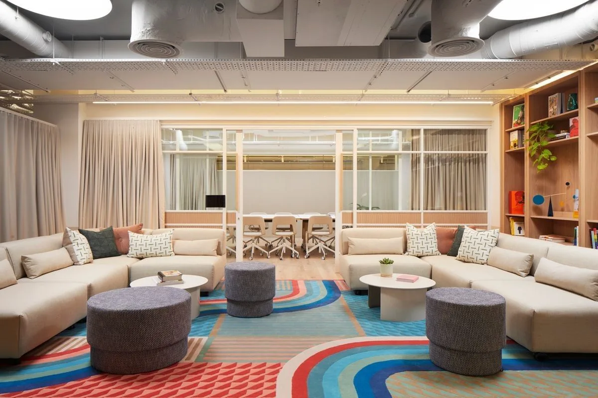 Fora - 42 Berners Street, Lounge, London