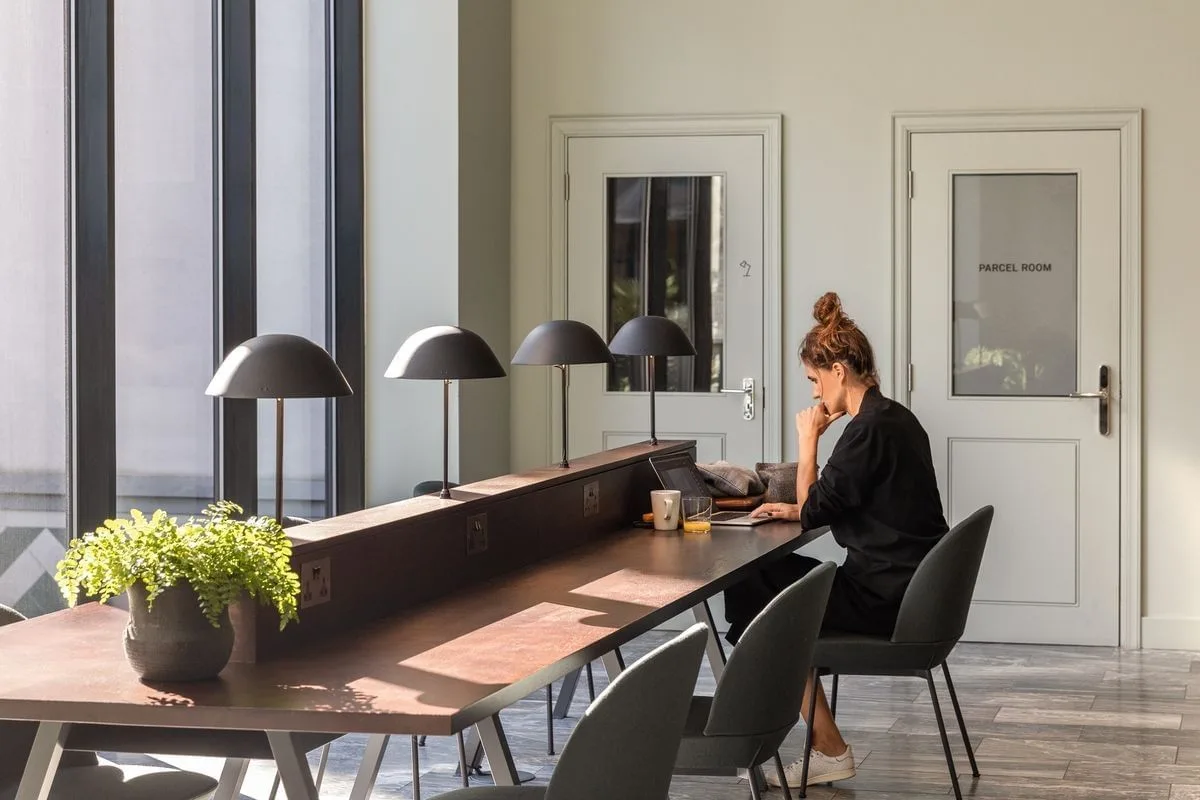 Fora - 7 Stratford Place, Coworking space, London