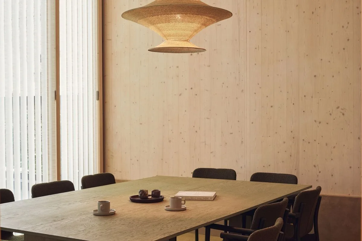 Fora - The Black & White Building, Meeting room for 7 people, London