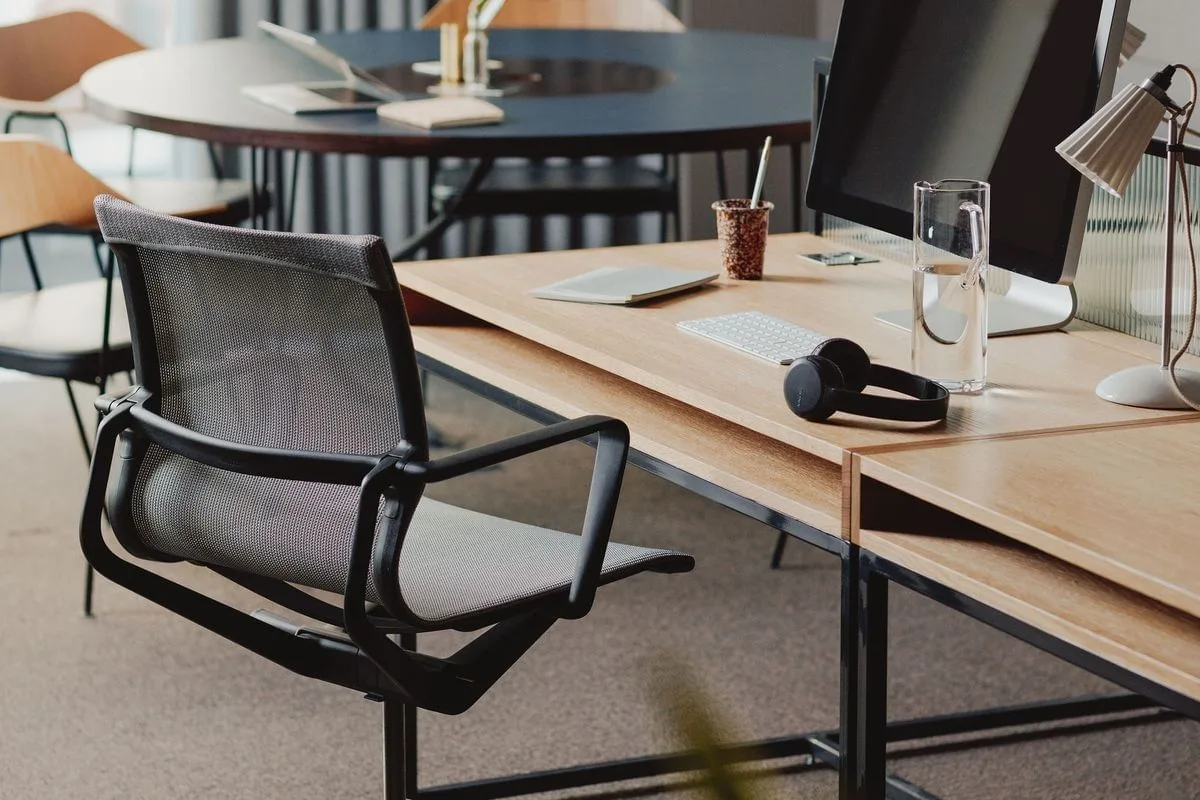 Fora - The Bloomsbury Building, Open-plan office, London