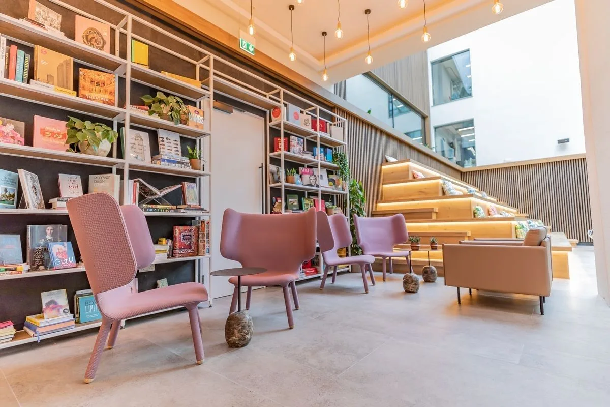 Fora - Folgate Street, Lounge, London