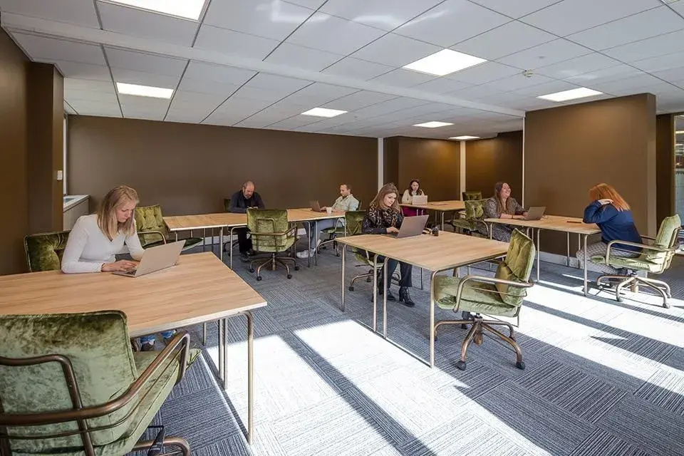 Now Connected Tour Ciel, Forfait "Globe Trotter" (30h/mois), Courbevoie