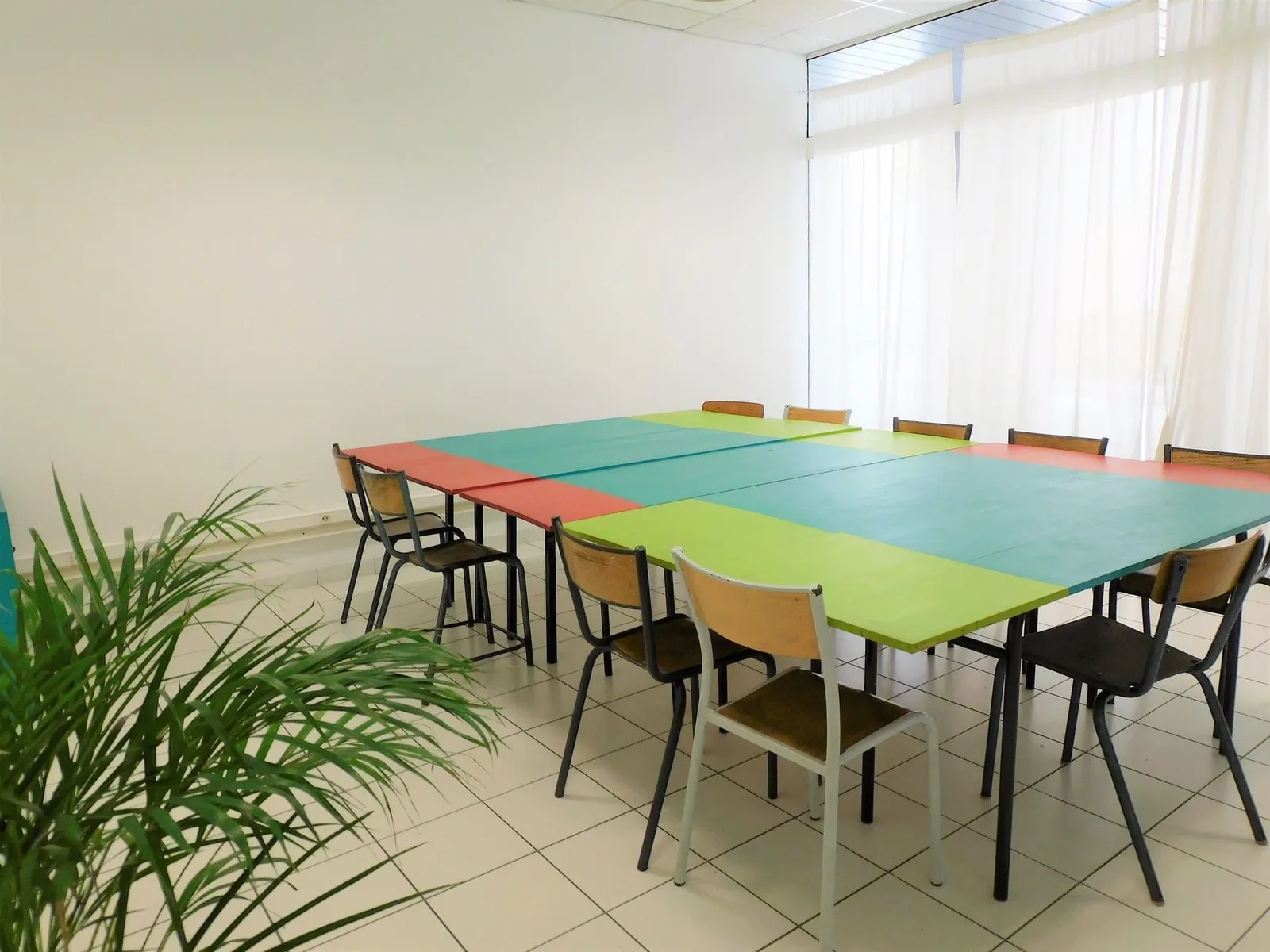 La Forge Collective, Besprechungsraum für 9 Personen, Valence