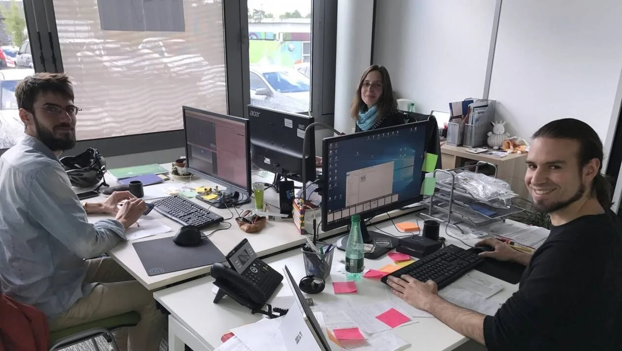 Forum Digital, Privatbüro mit 4 Arbeitsplätzen, Colombelles