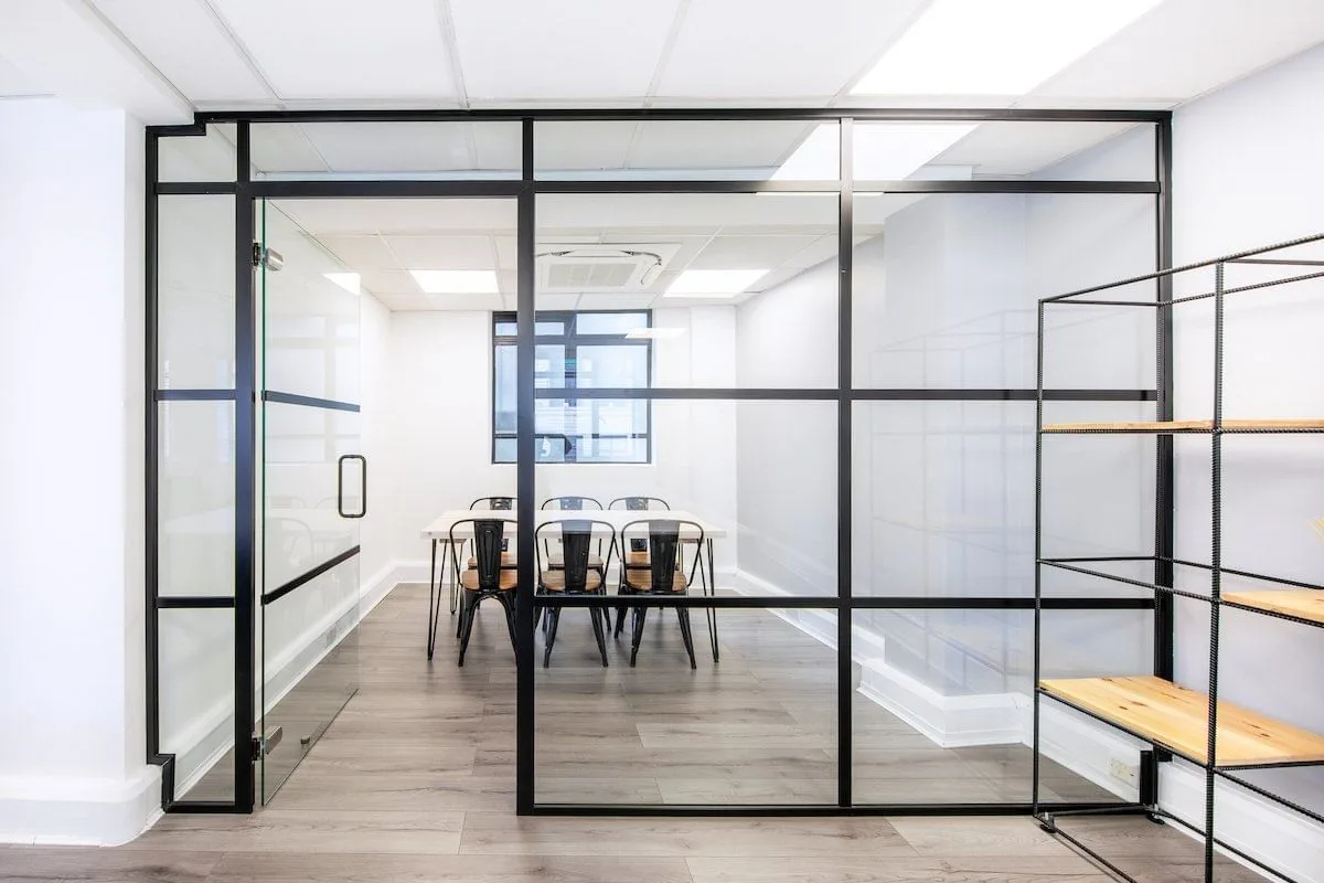 Frameworks Oxford Street, Meeting room for 6 people, London