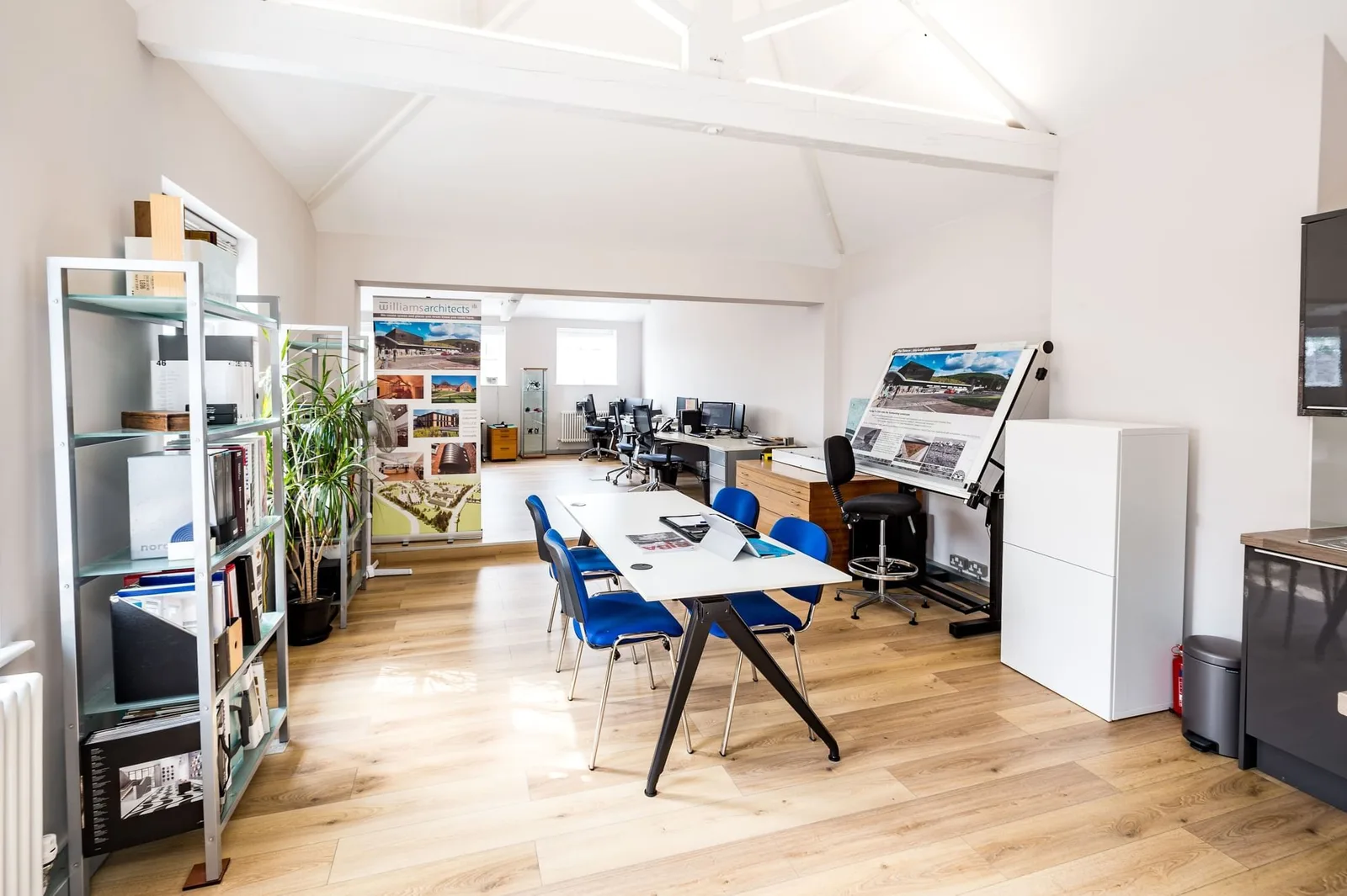 The Garage Studios, Salle de réunion 6 personnes, Nottingham