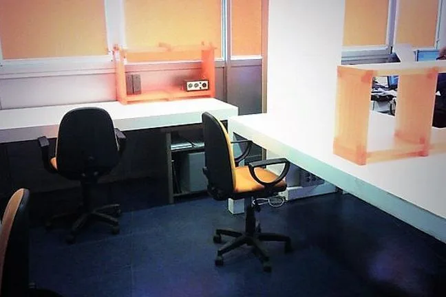 Garcam Coworking, Despacho privado con 3 puestos, Almérie