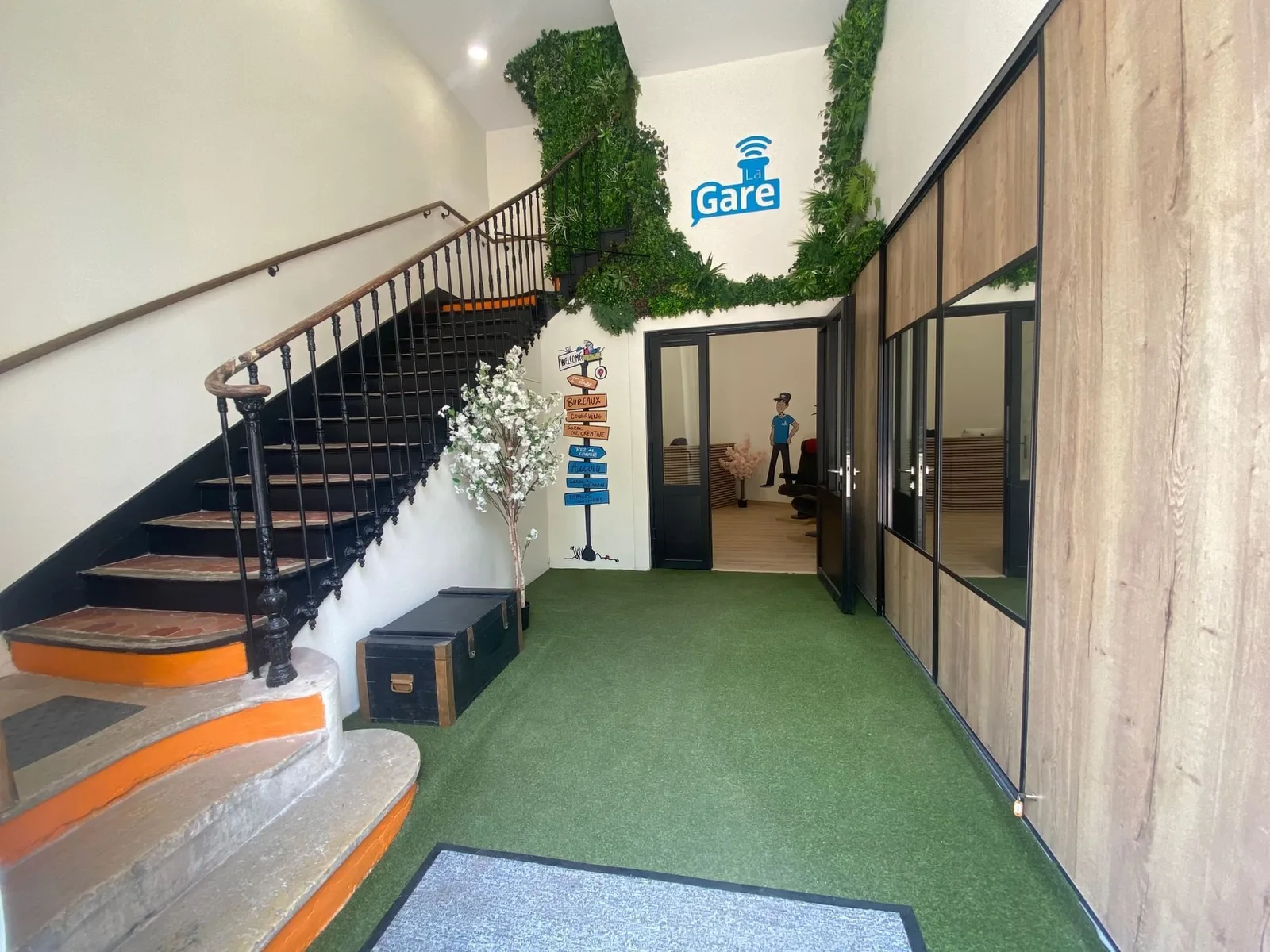 La Gare Coworking Aix, Empfang, Aix-en-Provence