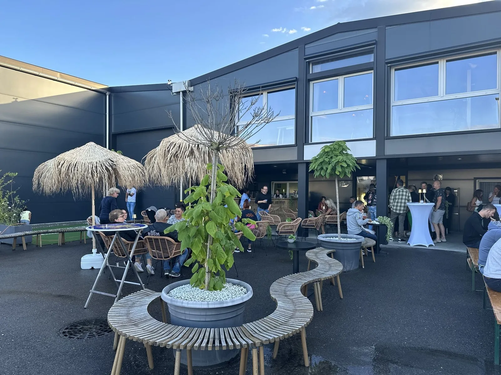 GateNine Work Lounge, Terrace and outdoor space, Gampelen